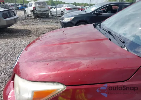 2014 Subaru Forester 2.5I Premium z USA, uszkodzony, nr VIN JF2SJAEC9EH451193